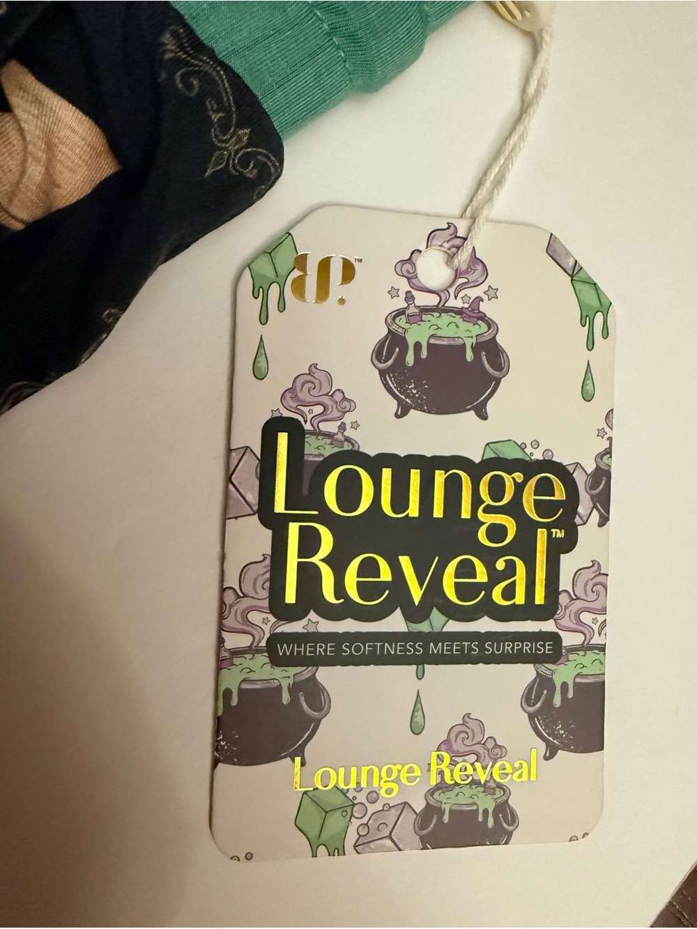 Bomb Party 2026 Haunted Book Fair Lounge Joggers in Black & Green - Large - Picture 2 of 7